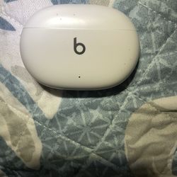 Beats Studio Buds - White