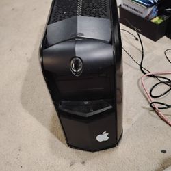 Working vintage alienware R4 computer tower