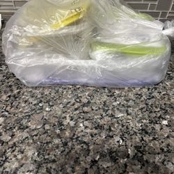 $25 7 Piece Freezer Set