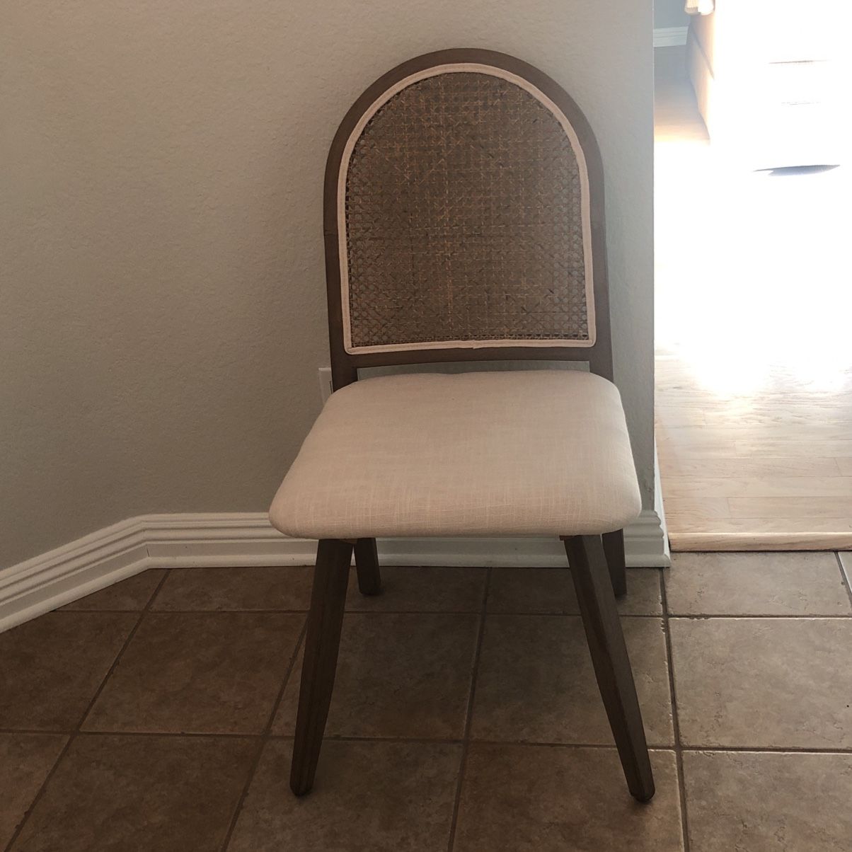 Cane Dining Chair 🪑