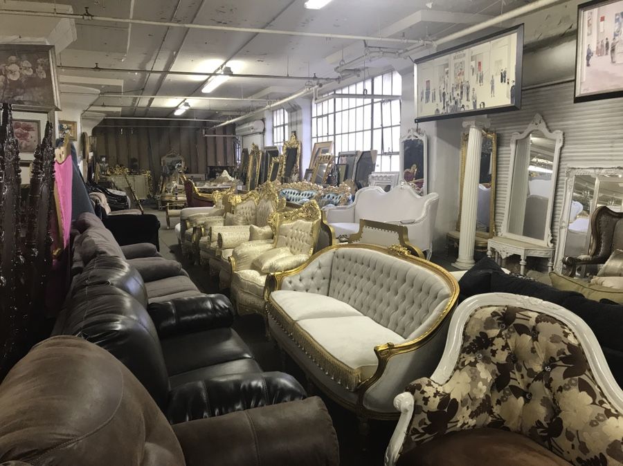 6 ft H beautiful throne loveseat.$1800. Best offer