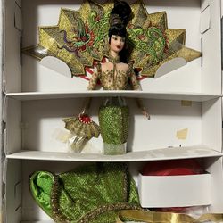 Fantasy Goddess Of Asia Barbie Mattel First In Series 1998