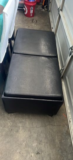 Coffee table (storage)
