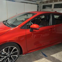 2020 Toyota Corolla Hatchback XSE