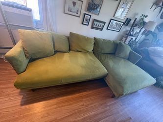 Joybird Lewis Sectional - Chartreuse - Very Good Condtion