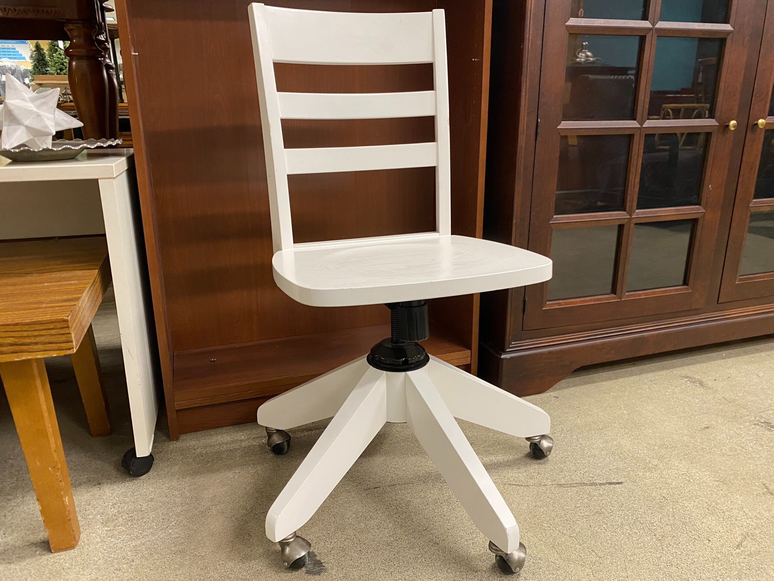 Rustic White Ladder Back Office Chair