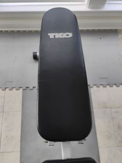 TKO Adjustable weight Bench