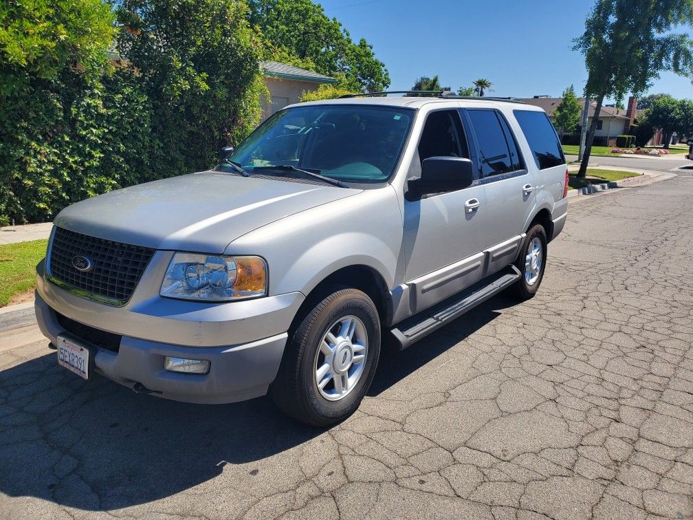 2003 Ford Expedition