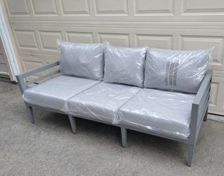 Outdoor patio deep seating couch
