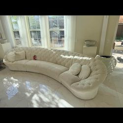Curved Sectional Sofa – Cream Color 