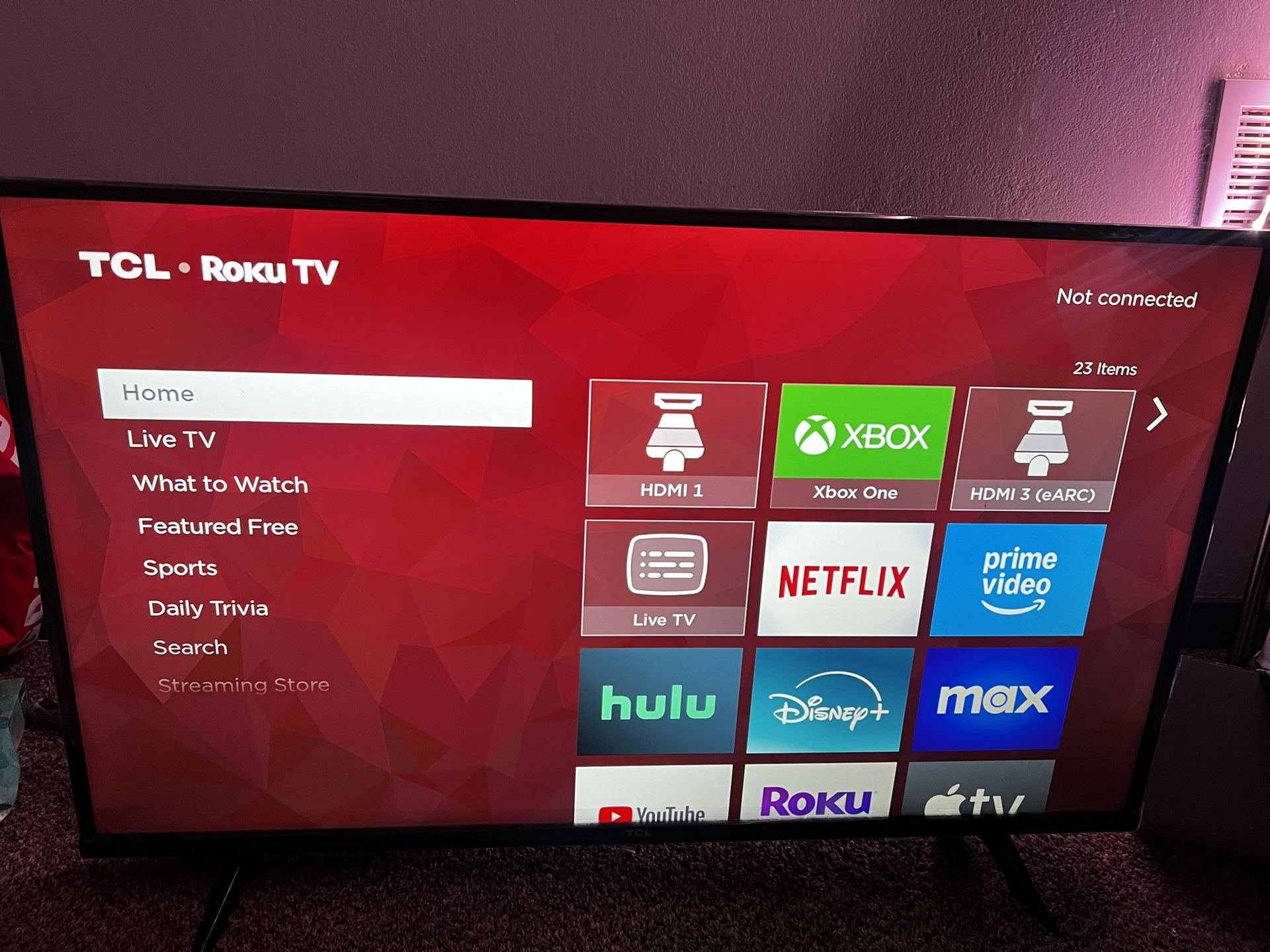 43" TCL Roku Tv