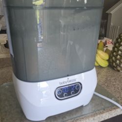  Baby Brezza One-Step Sterilizer Dryer Advanced