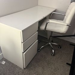 White desk and chair Free as is