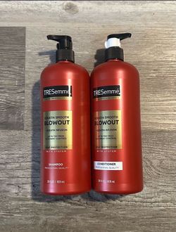 Tresemmé Keratin Smooth Blowout Shampoo & Conditioner Set