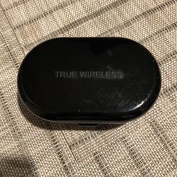 True Wireless Ear Buds