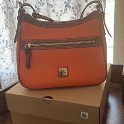 Dooney&Bourke