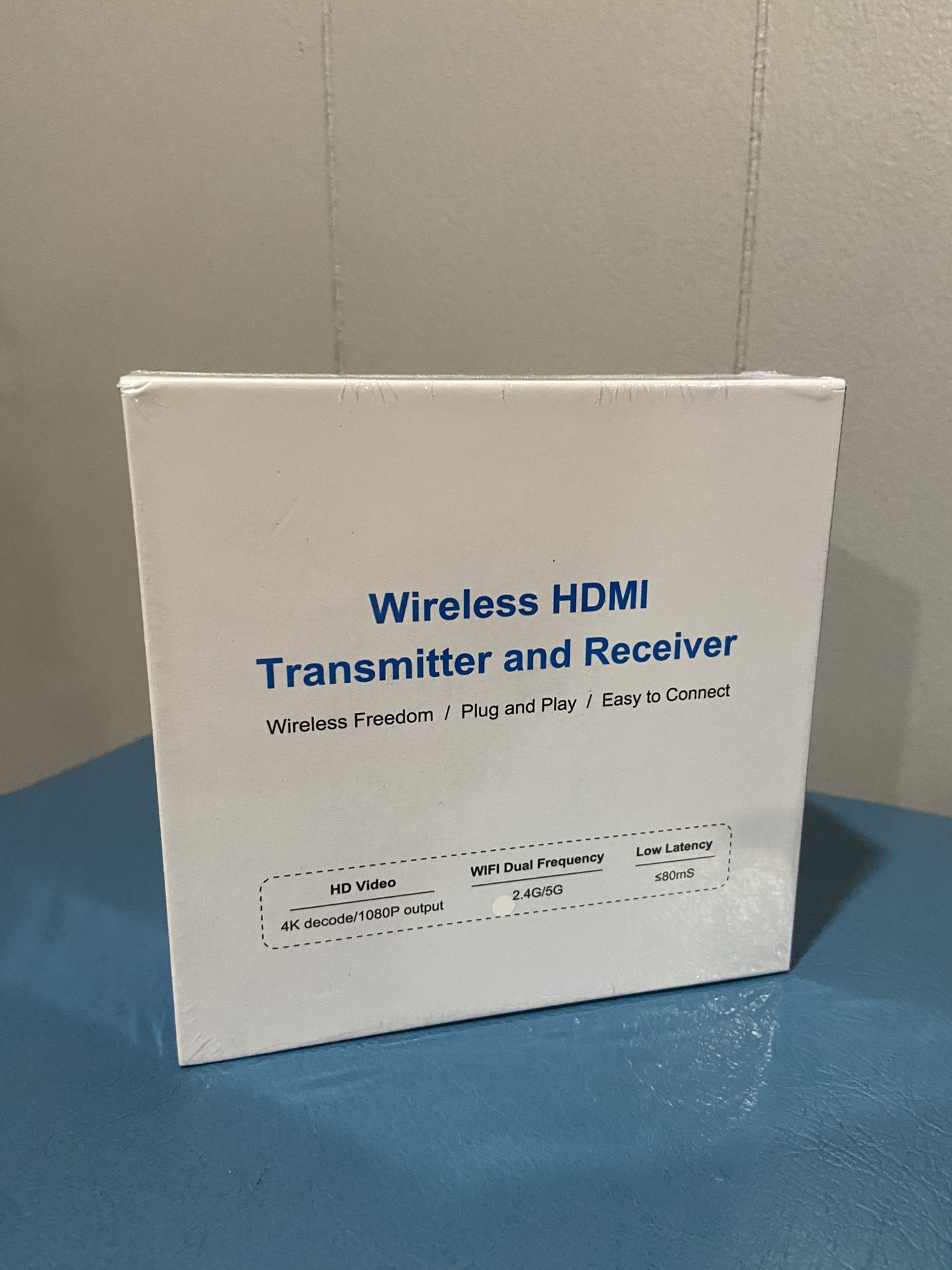 Wireless HDMI Transmitter and Receiver