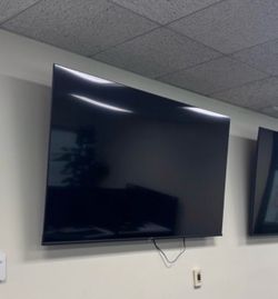 Hisense 75” TV