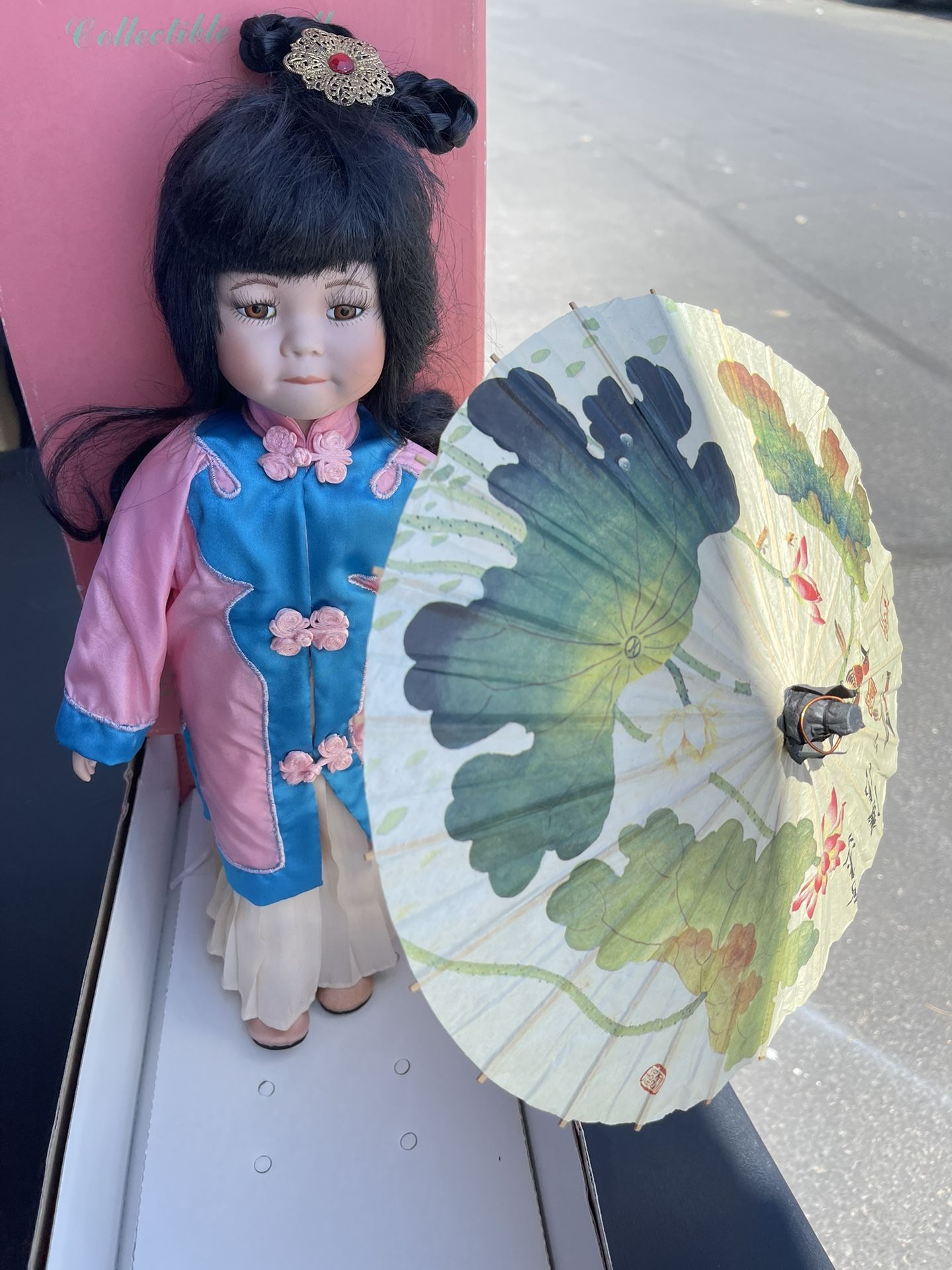 Vintage Chinese Porcelain Doll In Great Condition With Box 