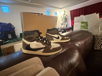 Jordan’s Men’s Sz 12