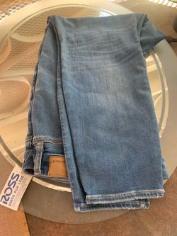 American Eagle Light Wash Jeans