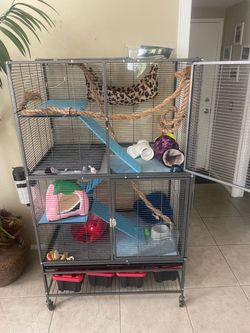 Large Small AnimalCage- Brand New