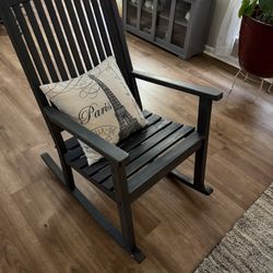 Rocking Chair 
