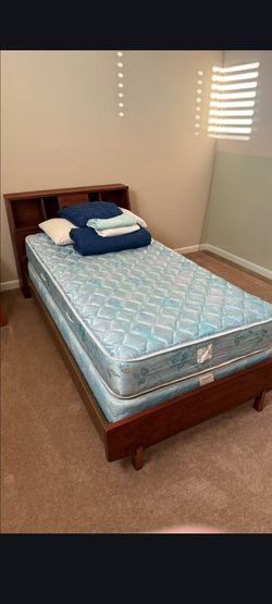 Twin bed