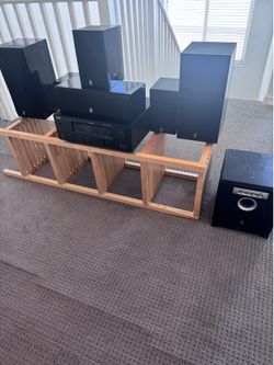 Yamaha HTR 5740 Receiver + 5 Speakers + SUBWOOFER