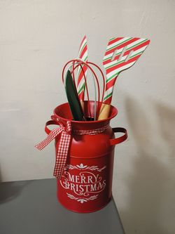 Christmas Kitchen Utensil Set with Tin Holder