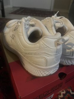 Women’s Skechers Shoes Size7.5