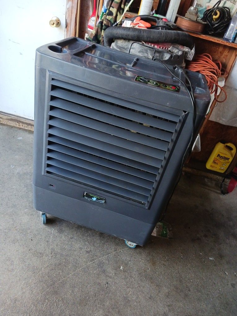 Evaporative Wet Air Cooler