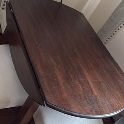 Dining Table with 4 Chairs!