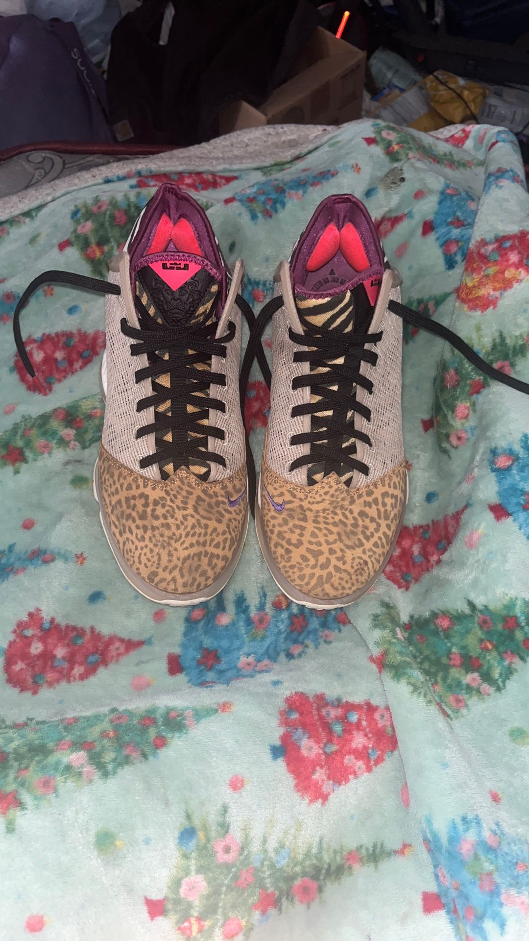 LEBRON 19 LOW 'SAFARI' $60