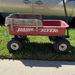 Radio Flyer Wagon 3’x17”