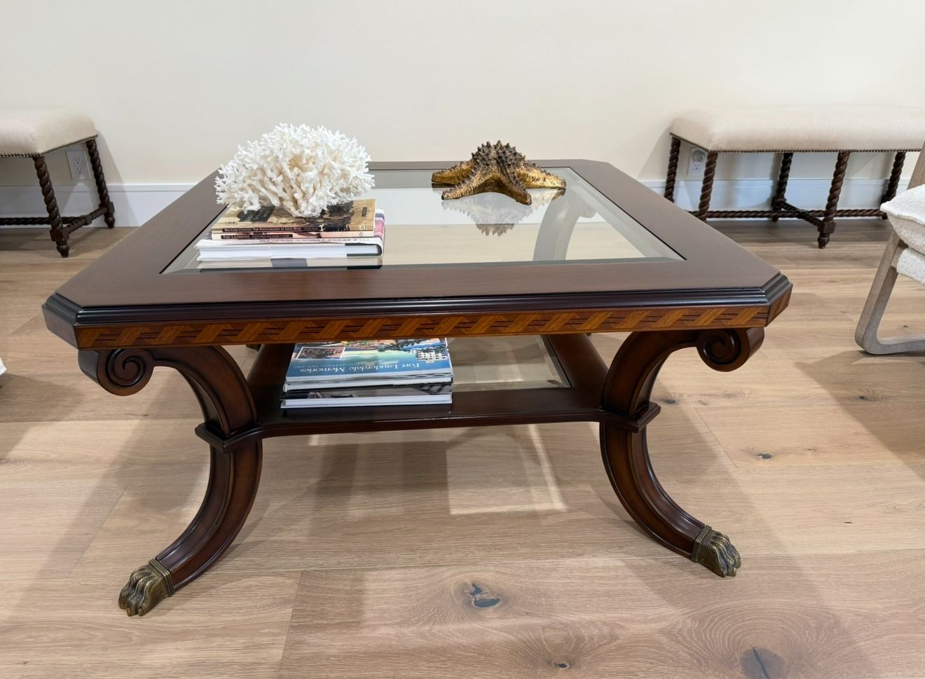 Elegant Cocktail/Coffee Table