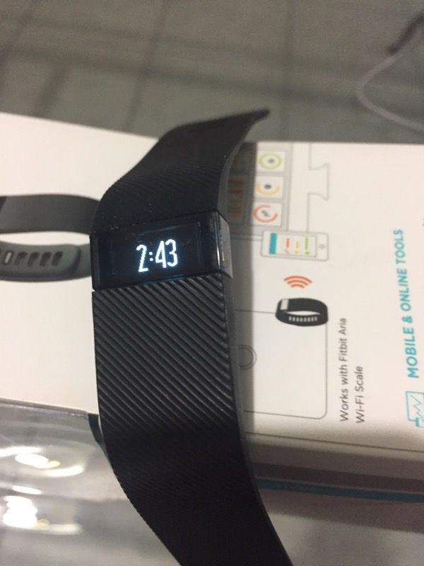 Fitbit Charge wireless activity wristband