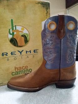 Botas de mujer #8 marca Reyme