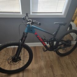 Trek Slash 8 2022 XL
