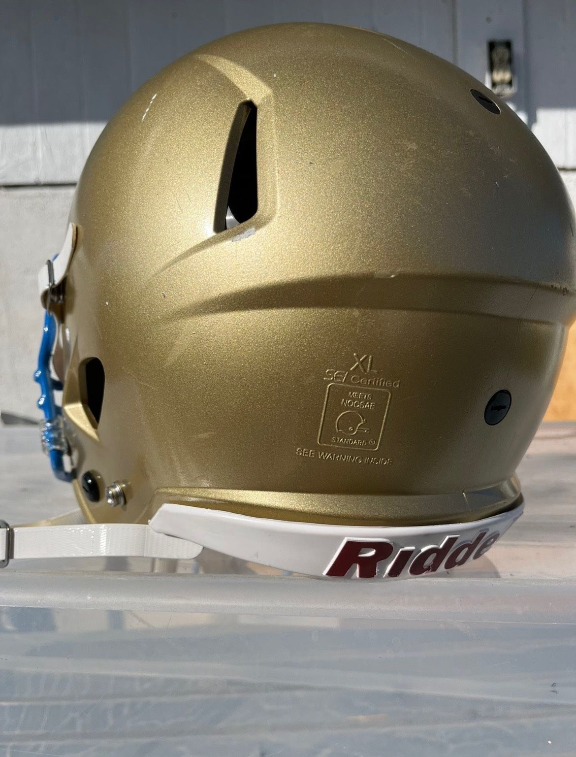 Riddle Icon Football Helmet