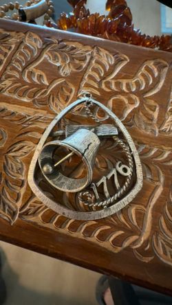 Vintage Liberty Bell 1776 Brooch (Needs Repair)
