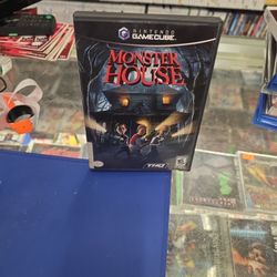 Monster House Nintendo GameCube - CIB Complete Clean Disc & Manual - TESTED