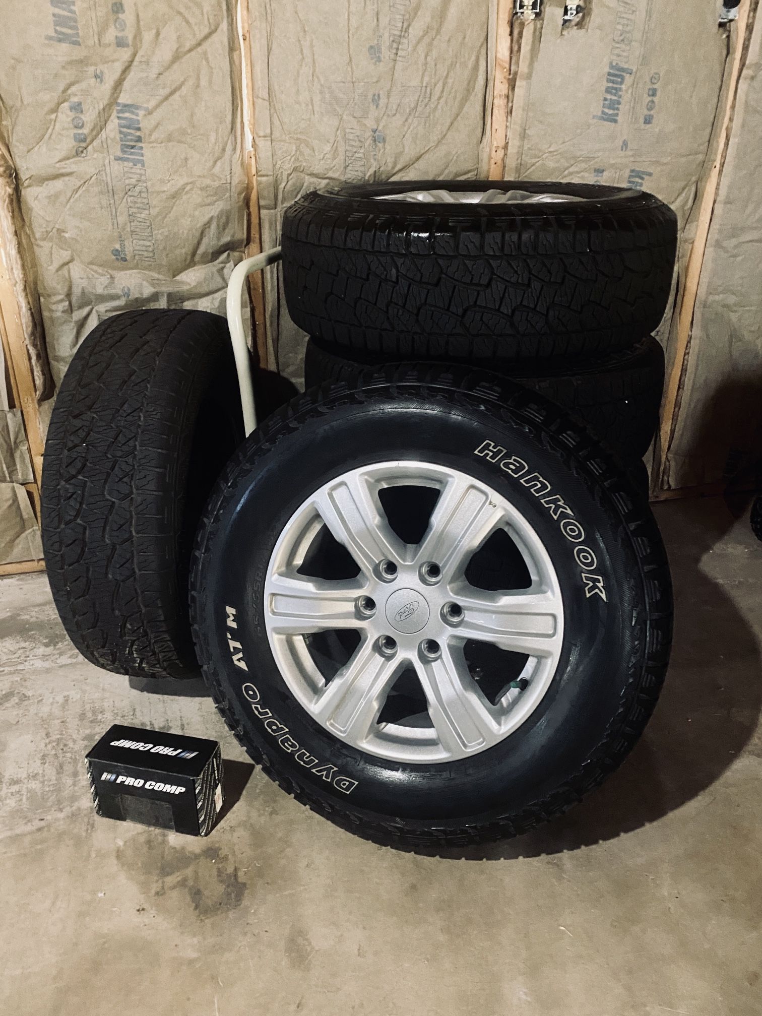 265 /65 R17 Tires And Wheels