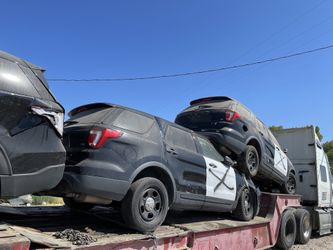 2013 2019 Ford Explorer Parts Only