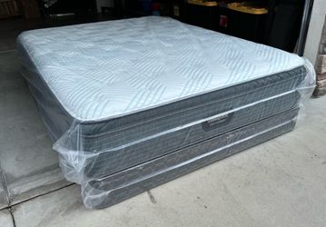 Brand new queen size pillow top
