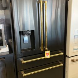 ZLINE AUTOGRAPH EDITION FRENCH DOOR REFRIGERATOR 