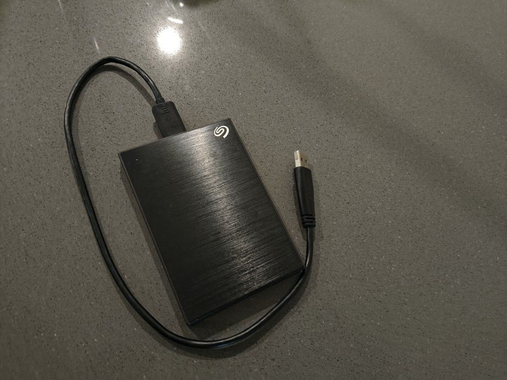 SeaGate 1tb SSD External Drive