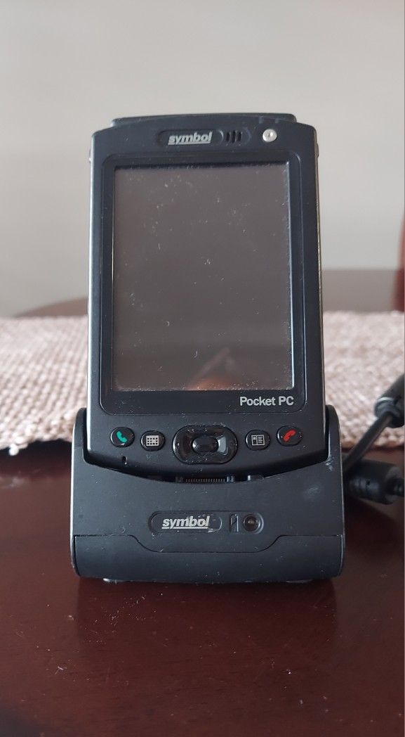 Symbol MC5040-PKODBNEA8WR 3.5" Pocket PC MUST BE PLUGGED IN TO WORK. SEE FULL AD