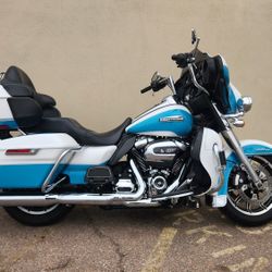 2017 Harley Davidson Street Glide