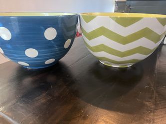 Decorative Mixing Bowls